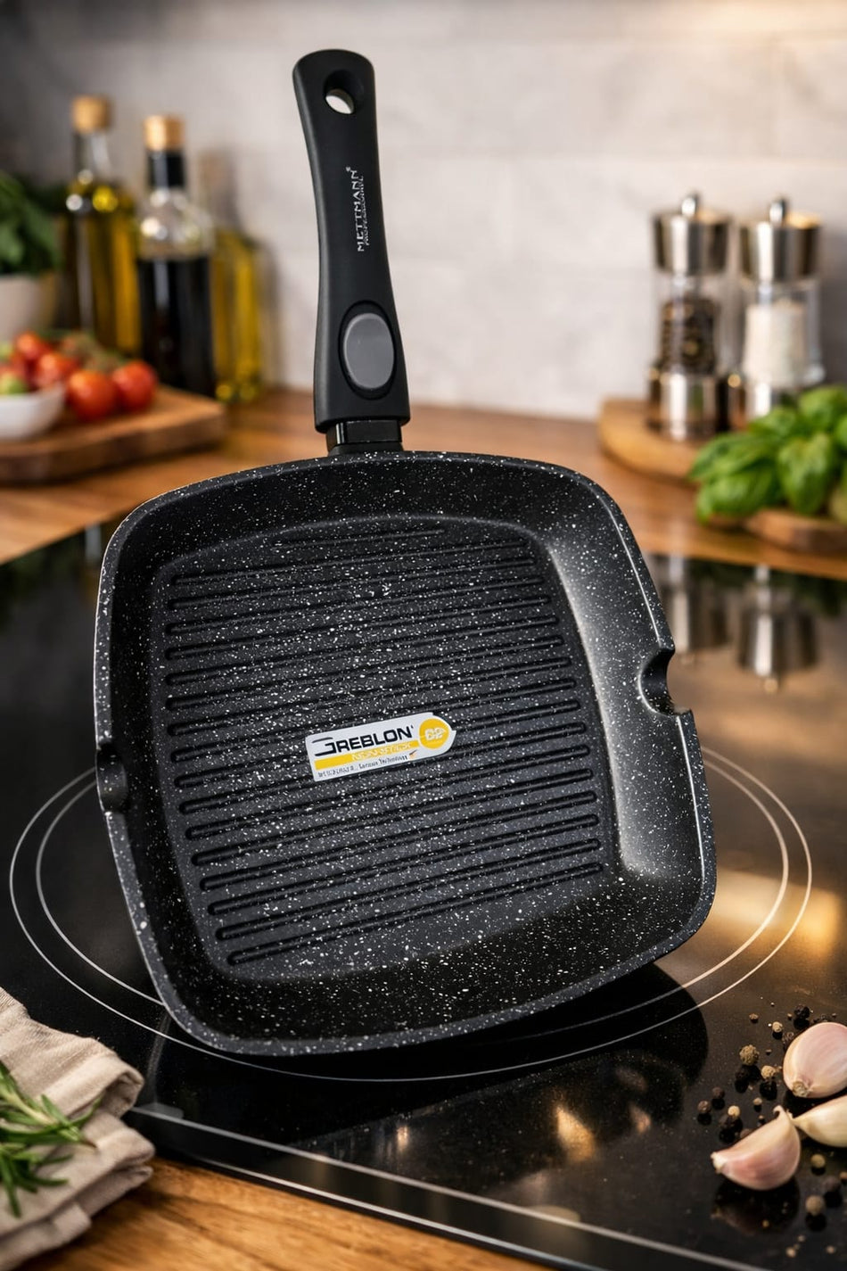 Poêle grill 28 cm, Manche Amovible en revêtement antiadhésif Compatible tous feux dont induction Greblon C2+ - Lave Vaisselle/ Résistant aux rayures