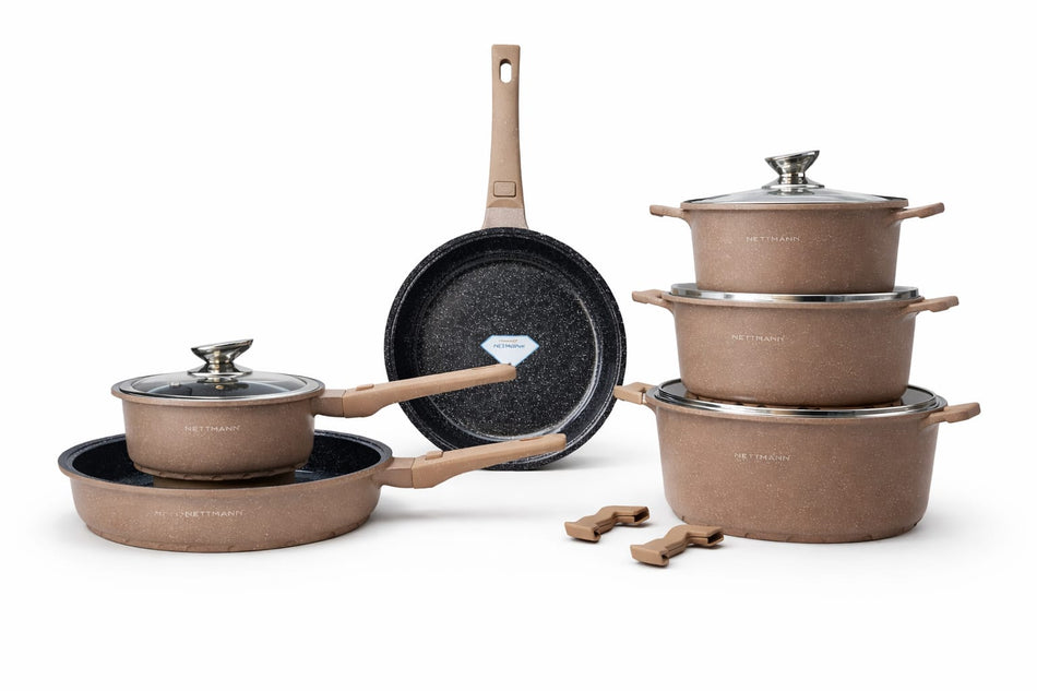 Batterie de Cuisine Induction – Poêles, Marmites & Casseroles en Fonte d’Aluminium – Manches Amovibles – Revêtement Céramique Antiadhésif Sans PFOA/PFAS – Couvercles Verre Tous Feux Beige