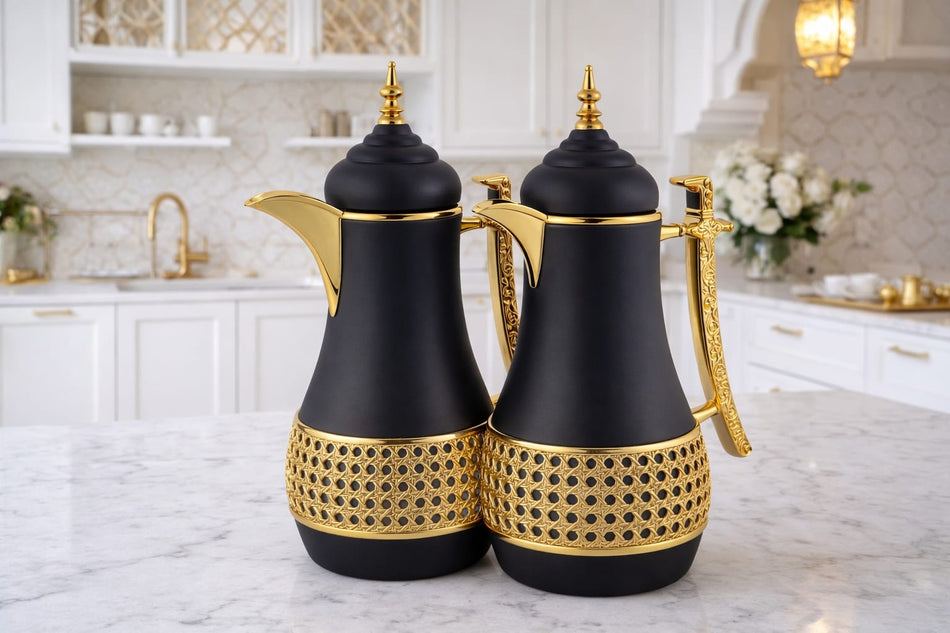 Set de 2 Thermos de Luxe – Élégance Orientale & Performance Premium 1,0 L chacun – parfait pour le thé, le café ou les boissons fraîches.Poignée ergonomique